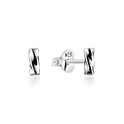 EP-010 - Plain 925 Sterling silver stud earring.