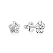 EP-2417 - Plain 925 Sterling silver stud earring.