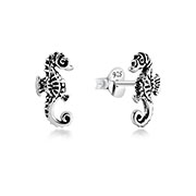 EP-2697 - Plain 925 Sterling silver stud earring.