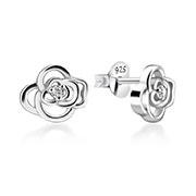 925 Sterling silver earring with cubic zircon.