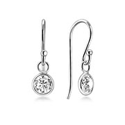 EZ-225 - 925 Sterling silver earring with cubic zircon.