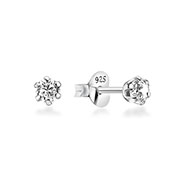 EZ-676 - 925 Sterling silver stud with cubic zircon.