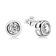 EZ-751 - 925 Sterling silver stud with cubic zircon.