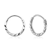 HP-586 - 925 Sterling silver hoop.